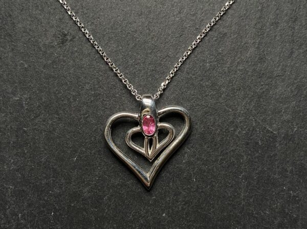 Vulvaheart Pendant Small